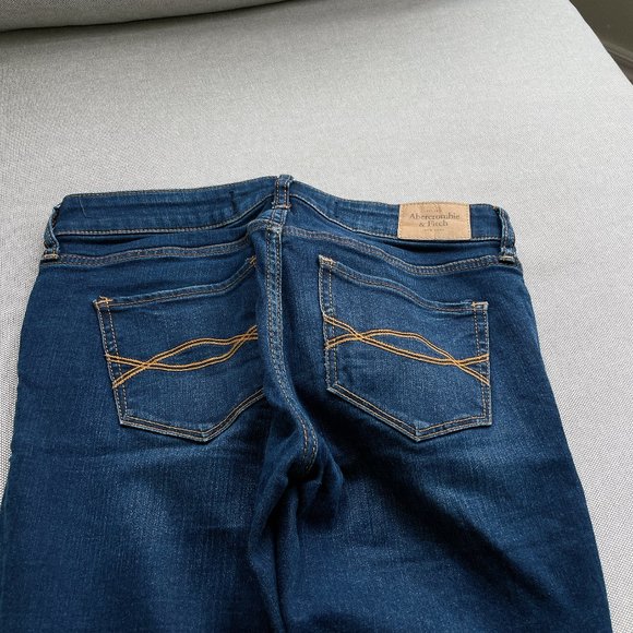 95% new A&F jeans - Picture 6 of 6
